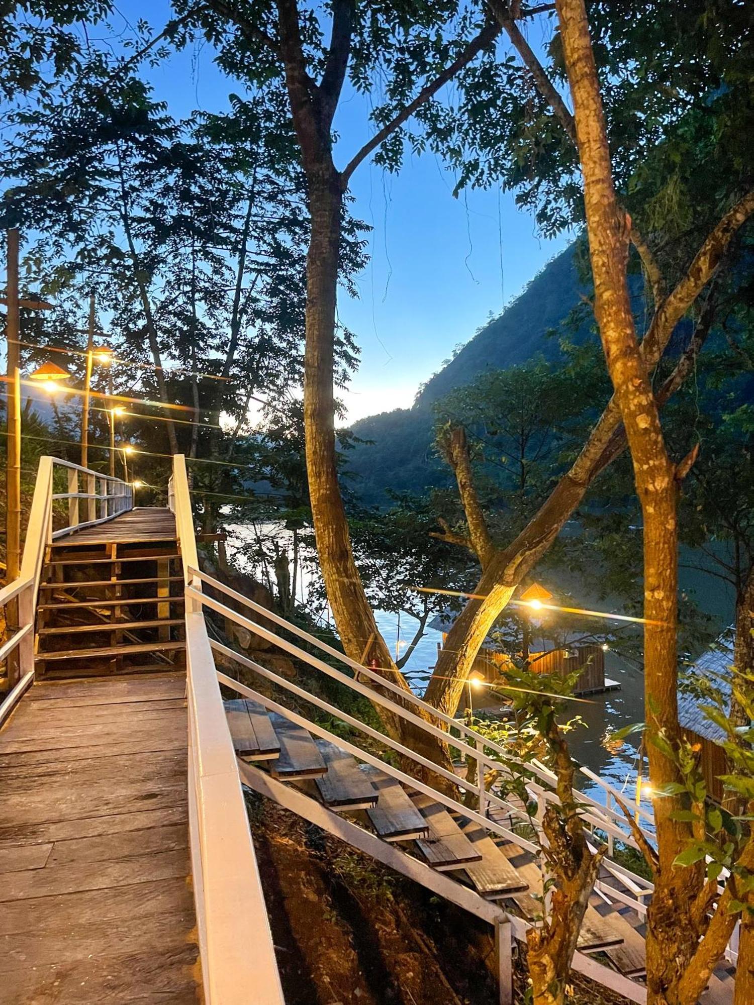 Hotel Nongkhiaw The Float House Zewnętrze zdjęcie