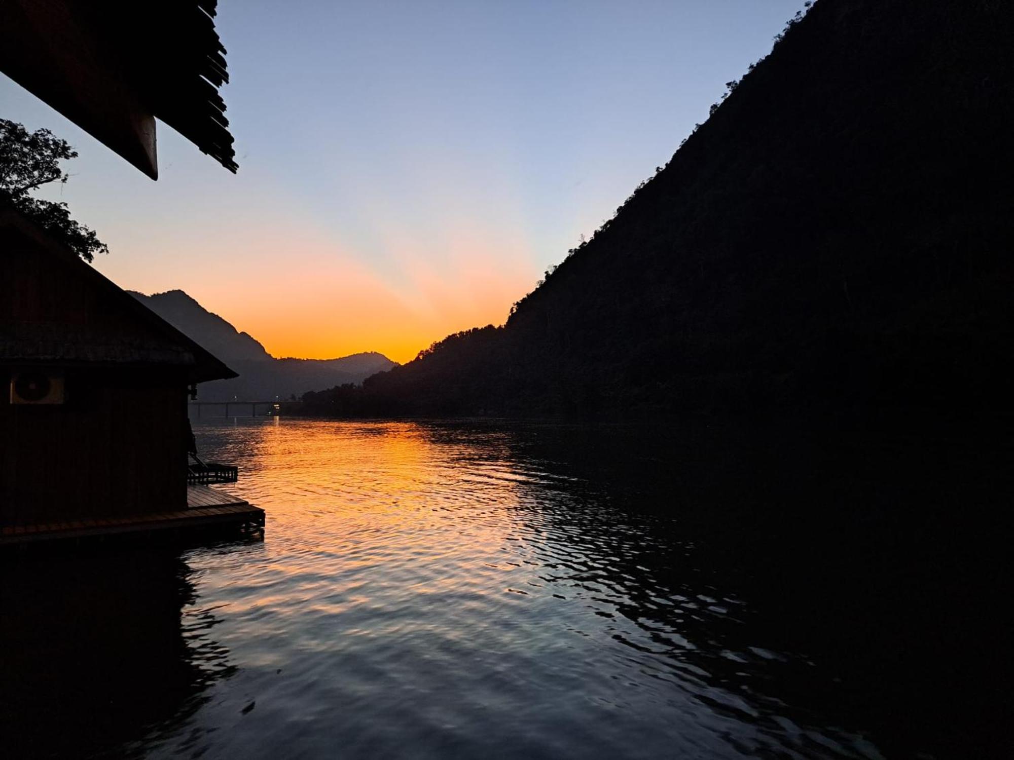 Hotel Nongkhiaw The Float House Zewnętrze zdjęcie